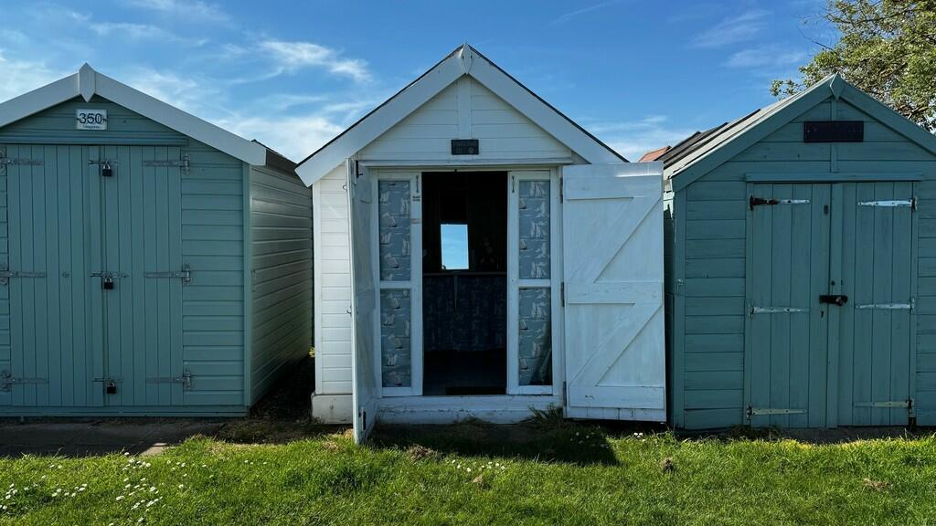 Chalet for sale in Brackenbury Fort, Cliff Road, Felixstowe, IP11