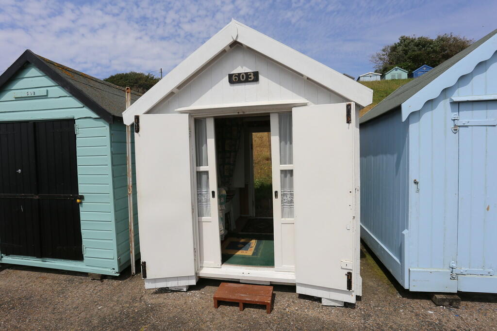 Chalet for sale in Brackenbury Cliffs, Cliff Road, Felixstowe, IP11