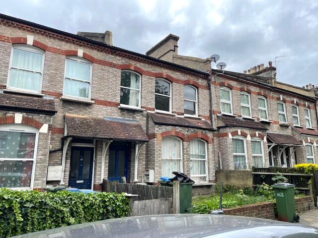 Main image of property: 41a Wrottesley Road, London, SE18