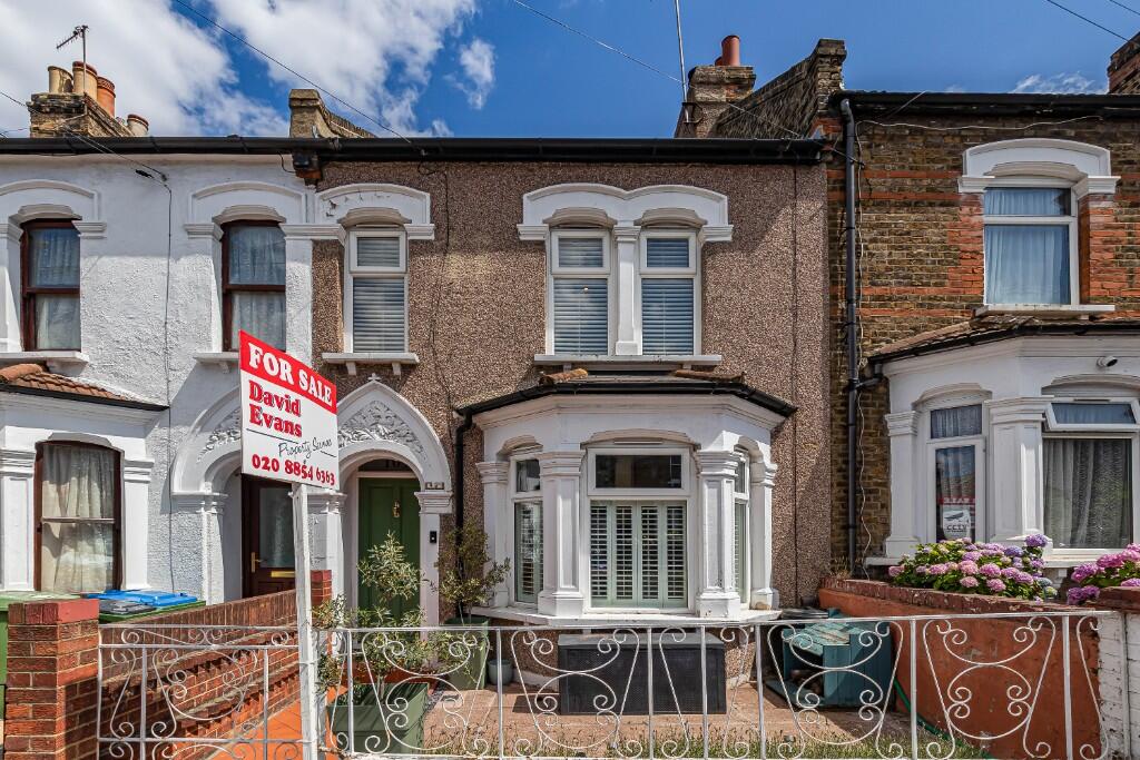 Main image of property: Chestnut Rise, London, SE18