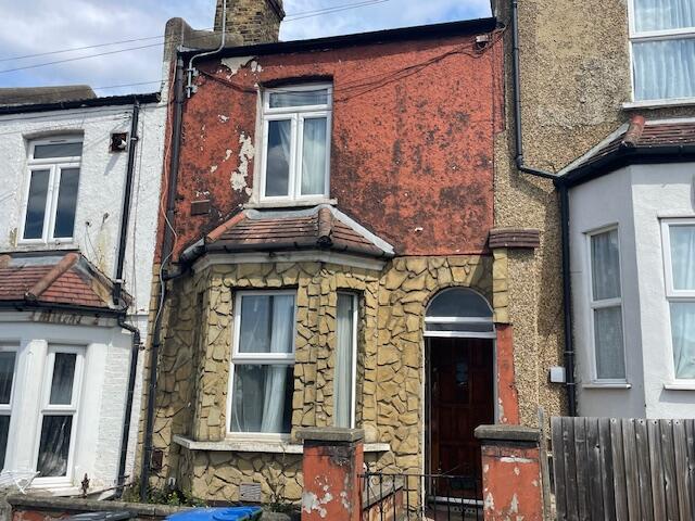 Main image of property: Sladedale Road, London, SE18