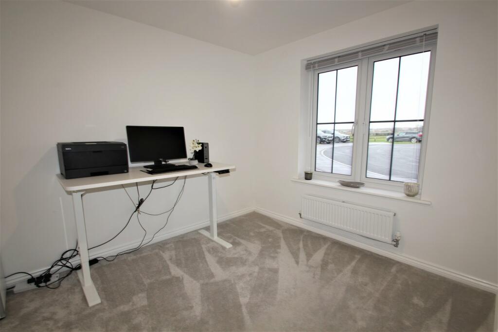 Additional property image - The Creek, Walton on the Naze, CO14