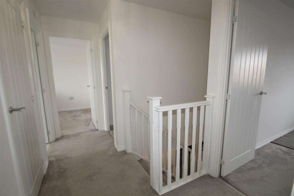 Additional property image - The Creek, Walton on the Naze, CO14
