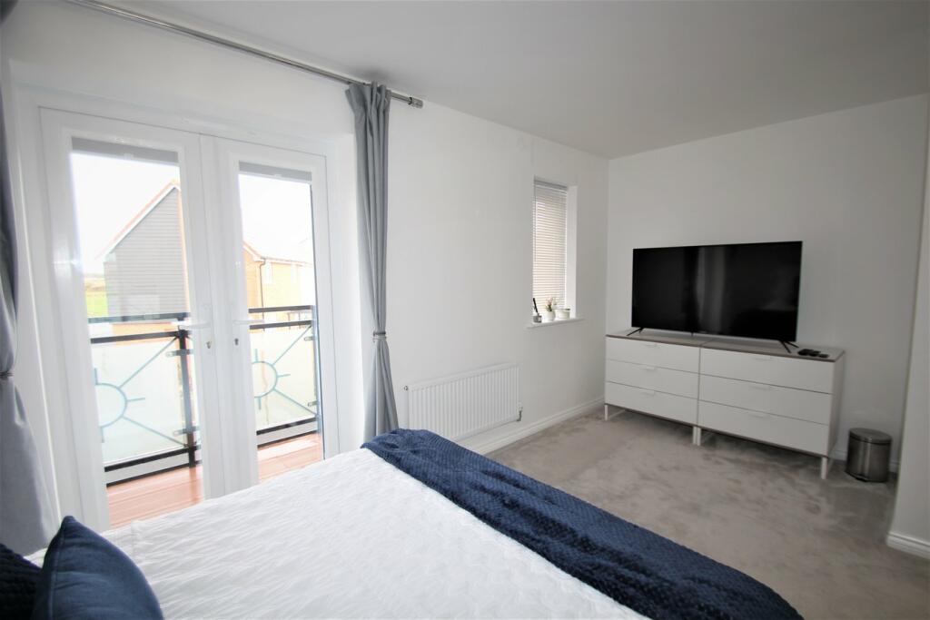 Additional property image - The Creek, Walton on the Naze, CO14
