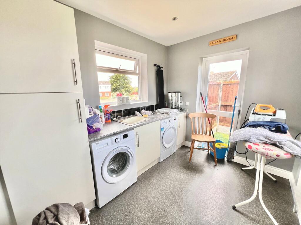 Additional property image - Brian Bishop Close, WALTON ON THE NAZE, CO14