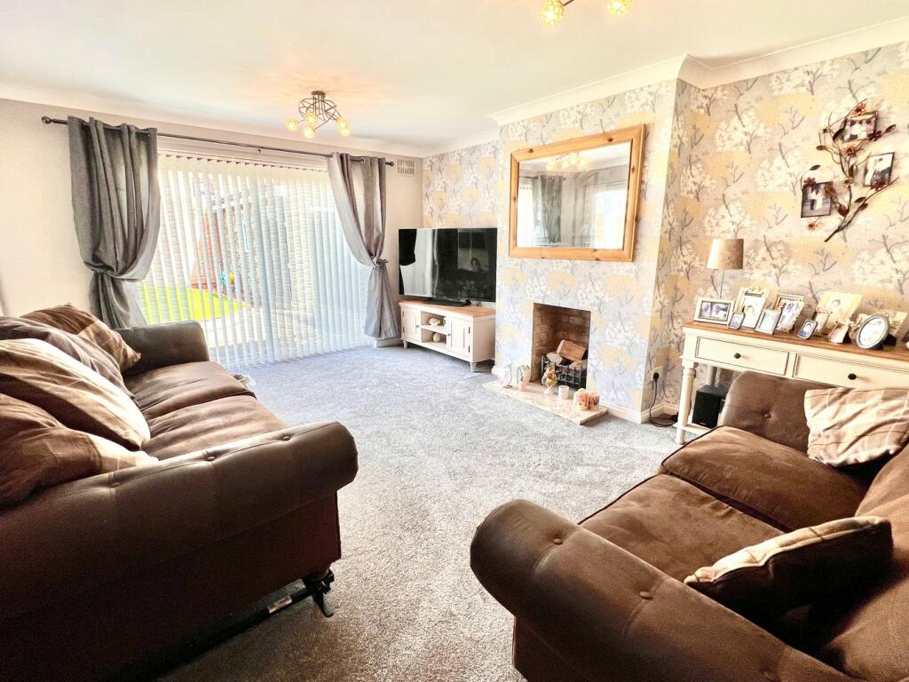 Additional property image - Brian Bishop Close, WALTON ON THE NAZE, CO14