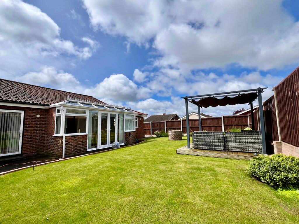 Additional property image - Brian Bishop Close, WALTON ON THE NAZE, CO14