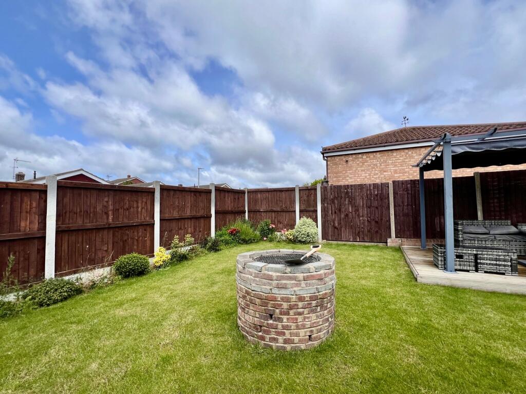 Additional property image - Brian Bishop Close, WALTON ON THE NAZE, CO14