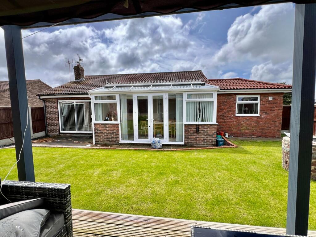 Additional property image - Brian Bishop Close, WALTON ON THE NAZE, CO14