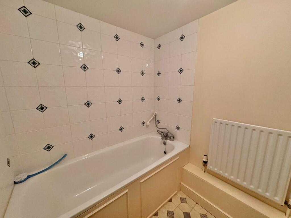 Additional property image - Woodberry Way, Walton on the Naze, CO14
