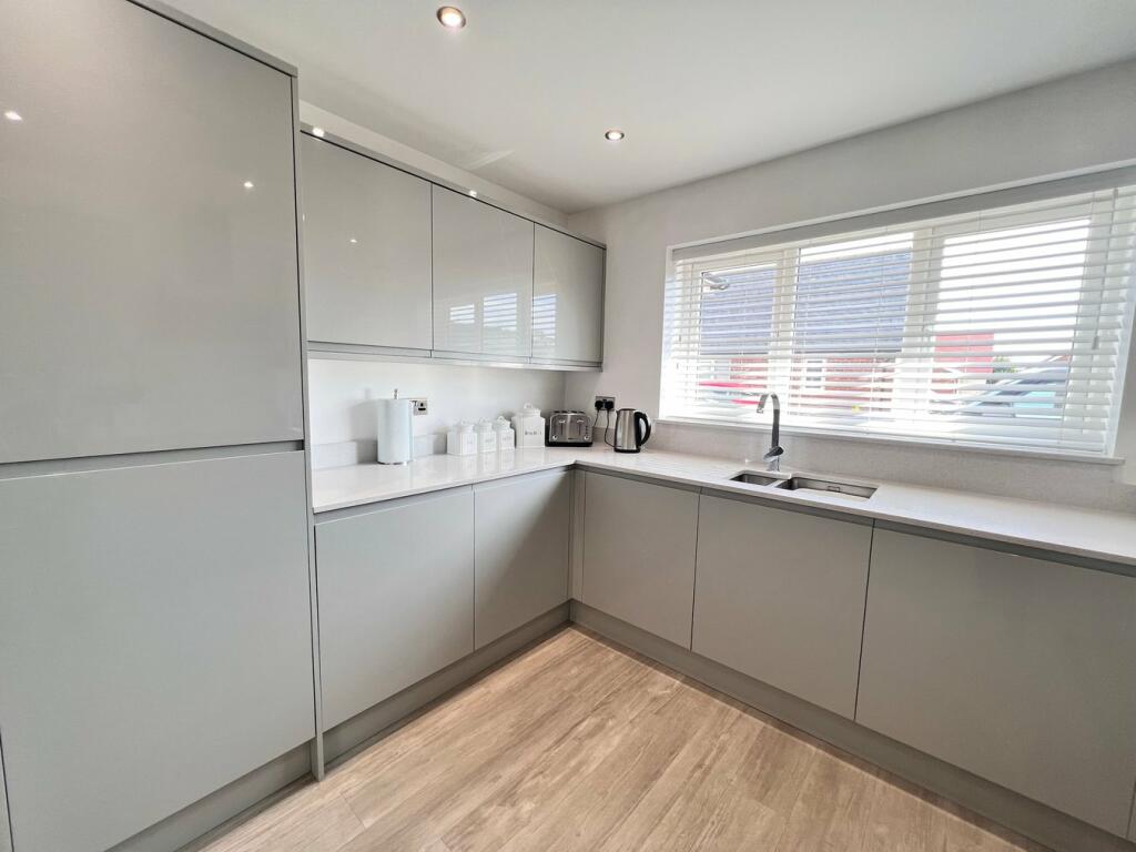 Additional property image - Farm Close, KIRBY CROSS, Frinton on Sea, CO13