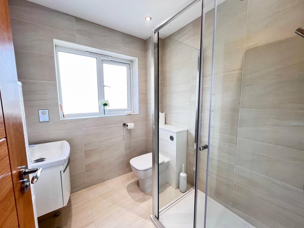Additional property image - Farm Close, KIRBY CROSS, Frinton on Sea, CO13