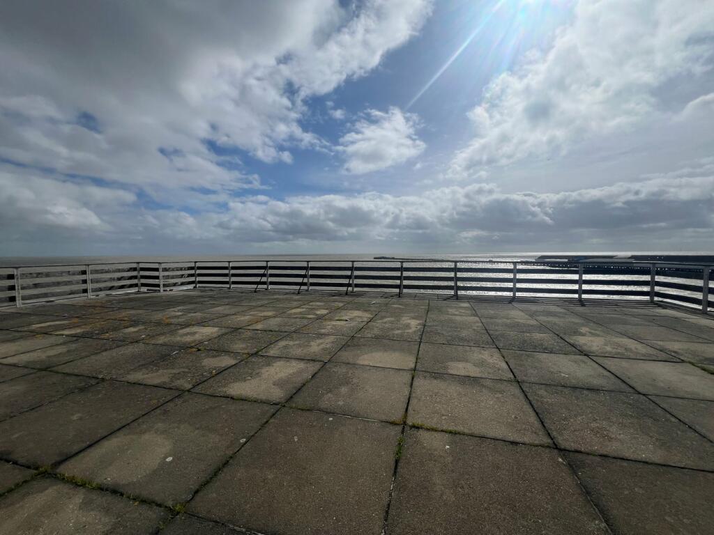 Additional property image - The Parade, WALTON ON THE NAZE, CO14
