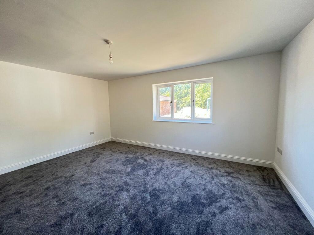 Additional property image - Woodland Walk, Thorpe Road, Kirby Cross, Frinton-On-Sea, CO13