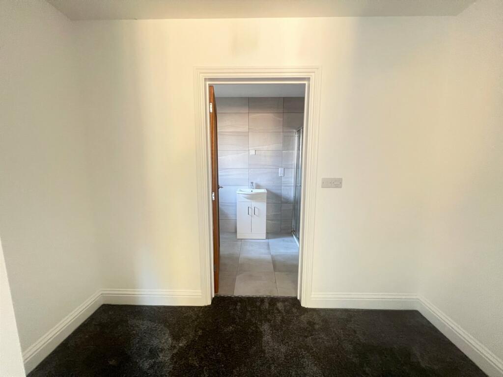 Additional property image - Woodland Walk, Thorpe Road, Kirby Cross, Frinton-On-Sea, CO13