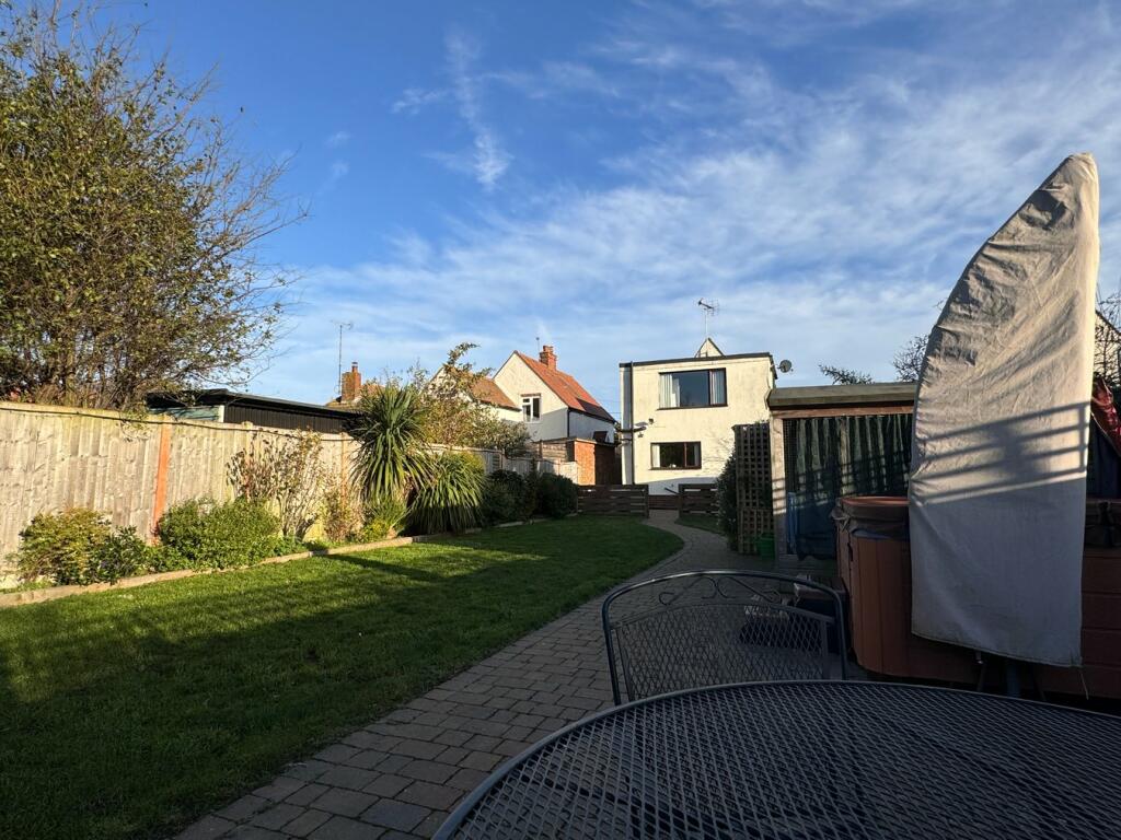 Additional property image - Chestnut Avenue, KIRBY CROSS, CO13