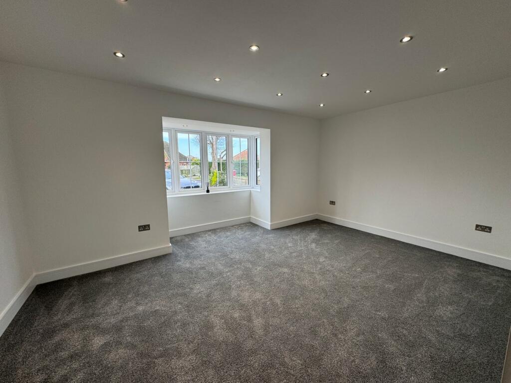 Additional property image - Main Road, GREAT HOLLAND, CO13