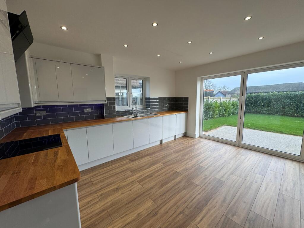 Additional property image - Main Road, GREAT HOLLAND, CO13