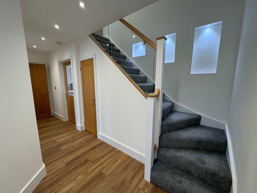 Additional property image - Main Road, GREAT HOLLAND, CO13