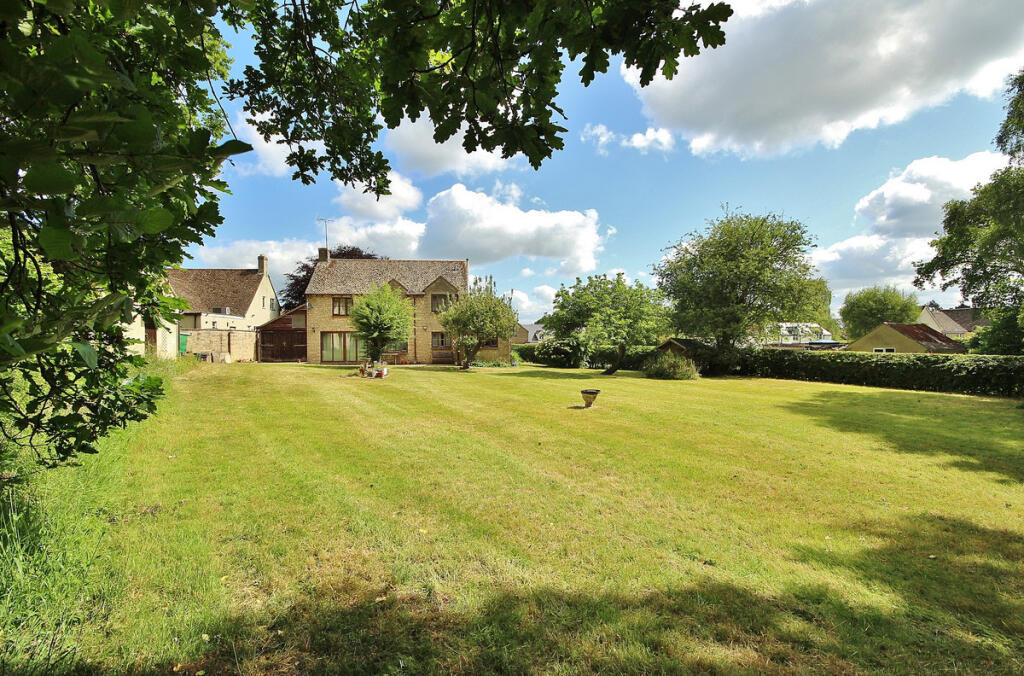 Main image of property: New Yatt Lane, New Yatt, OX29