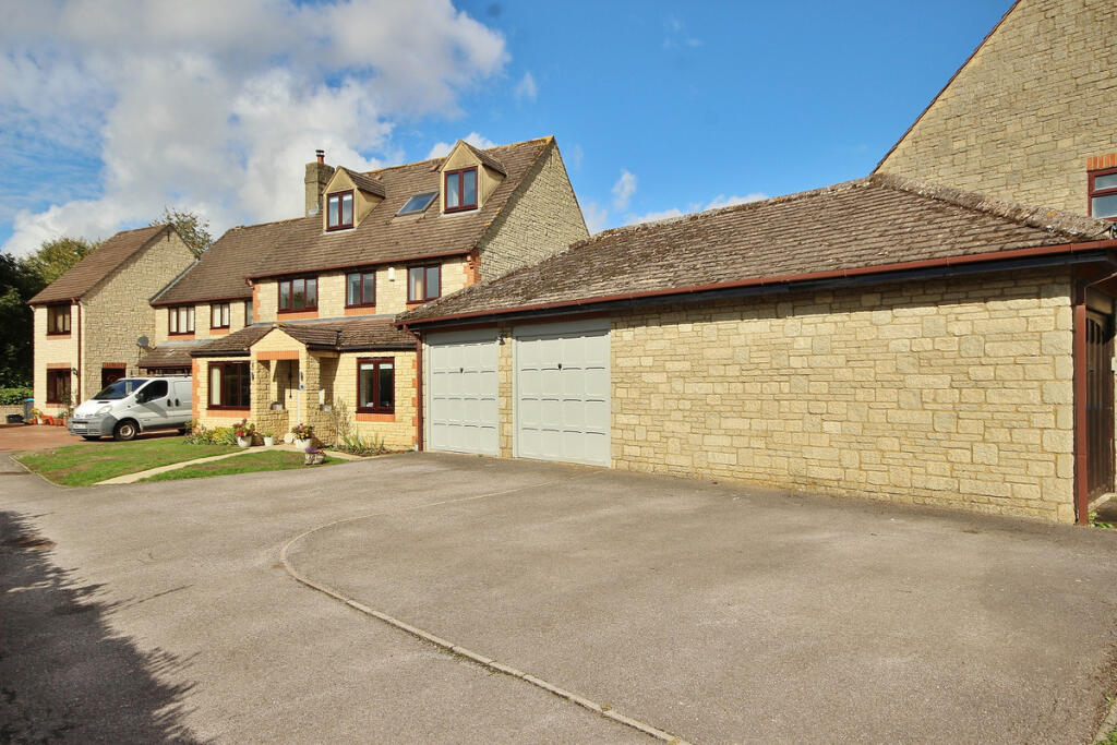 Main image of property: Sherbourne Road, Witney, OX28