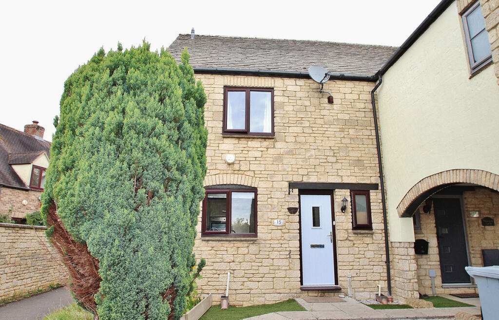 Main image of property: Ralegh Crescent, Witney, OX28