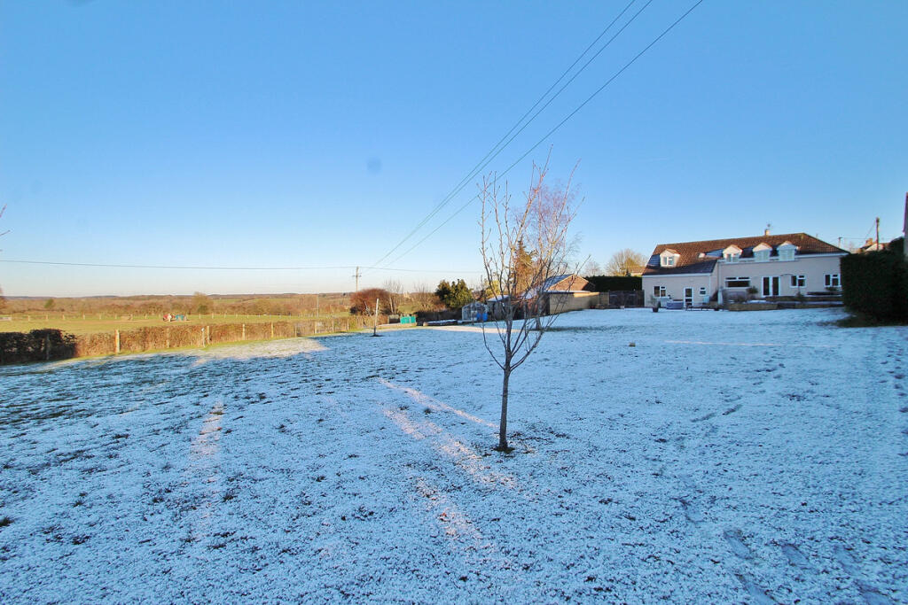 Main image of property: Green Lane, North Leigh, OX29