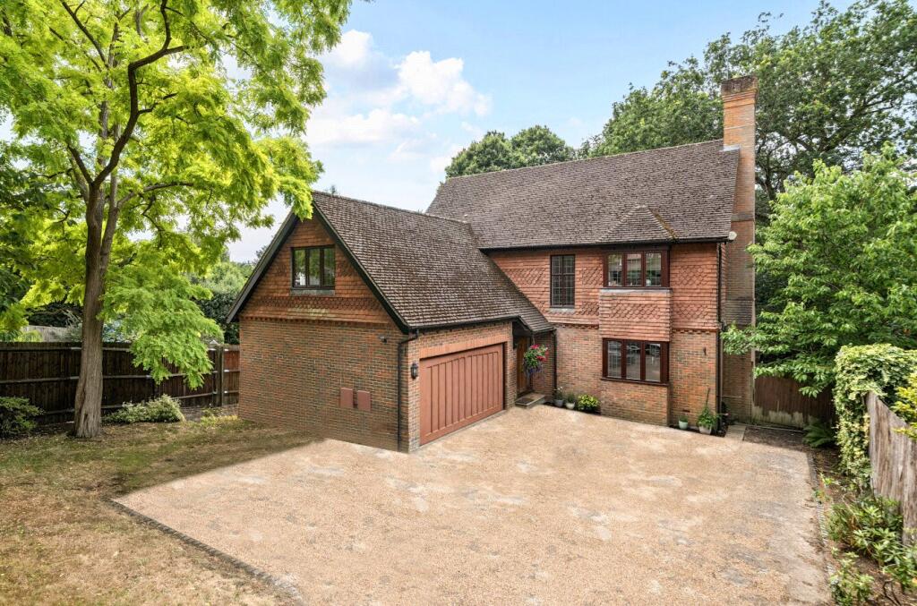 Main image of property: The Ridge, Woking, Surrey, GU22