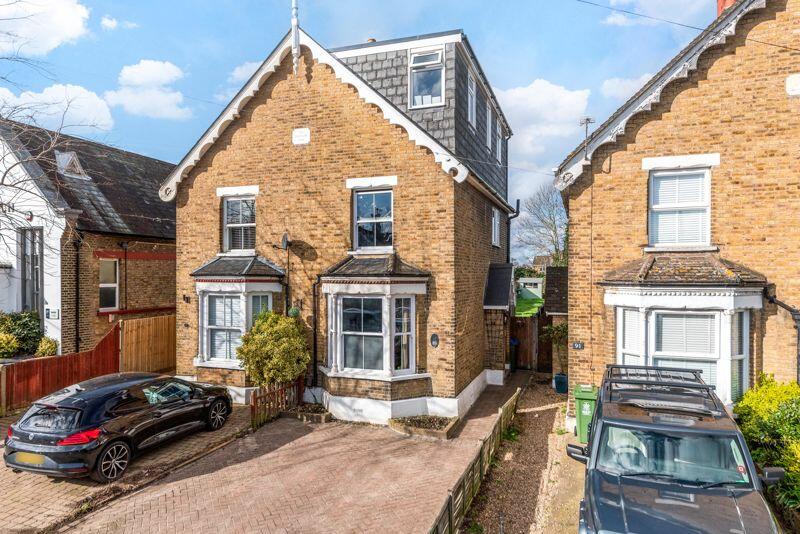 4 bedroom semidetached house for sale in Birkbeck Road, Sidcup, DA14