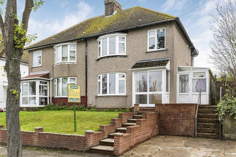 3 bedroom semidetached house for sale in Mount Culver Avenue, Sidcup