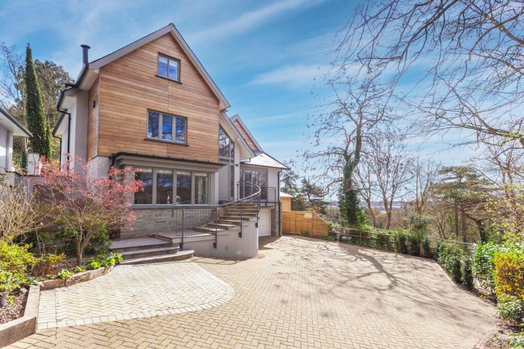 5 bedroom detached house for sale in Lime House, Grass Hill, Caversham Heights, Reading, RG4