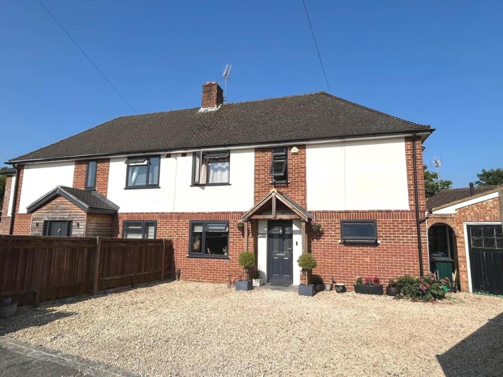 Main image of property: Stuart Close, Emmer Green, Reading