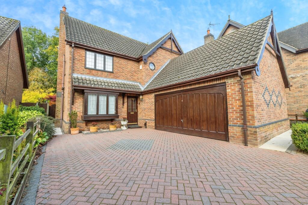 Main image of property: D'aincourt Park, Branston, Lincoln, Lincolnshire, LN4
