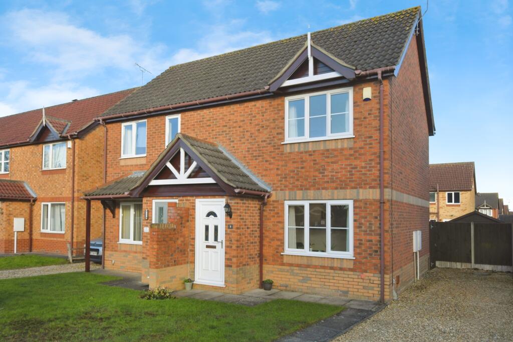 Main image of property: Oxen Park Close, LINCOLN, Lincolnshire, LN2