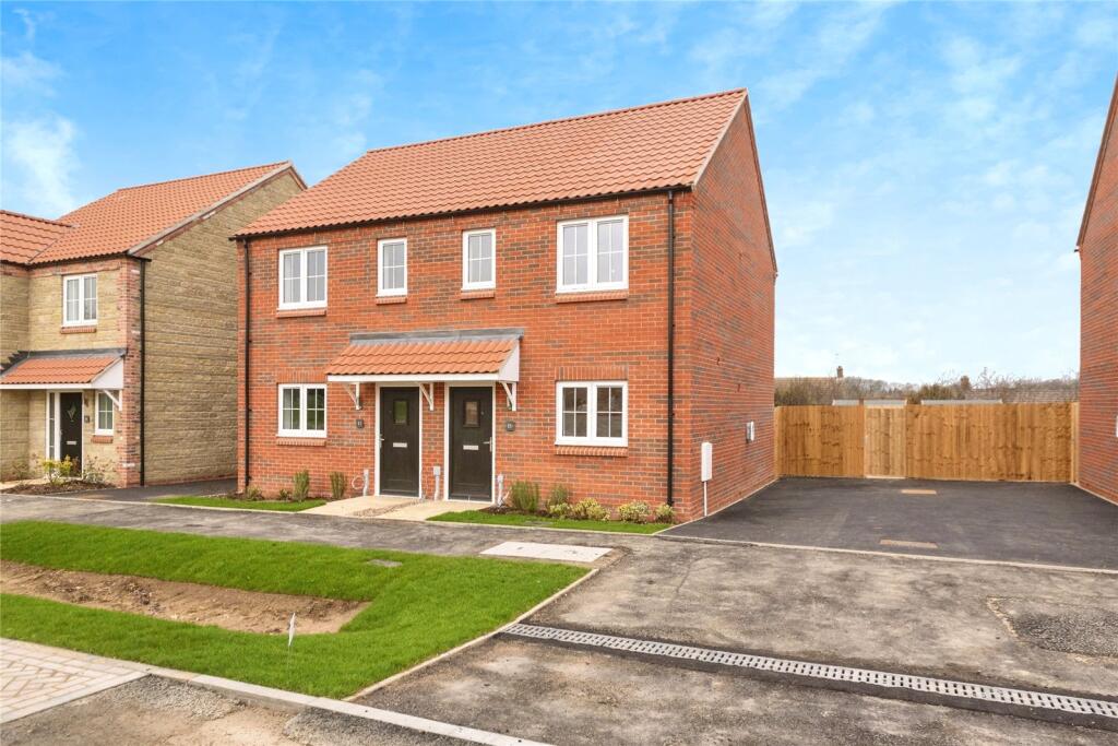 Main image of property: The Willows, Wilsford Lane, Ancaster, Grantham, Lincolnshire, NG32
