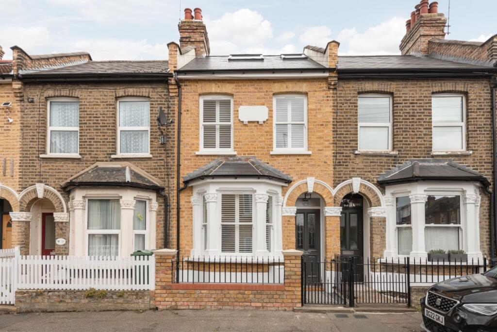 Main image of property: Crescent Road, Leytonstone, London, E10 5JJ
