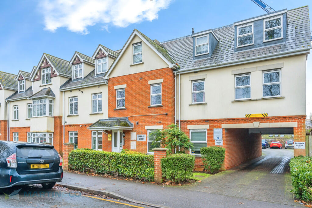 Main image of property: Maybury Road