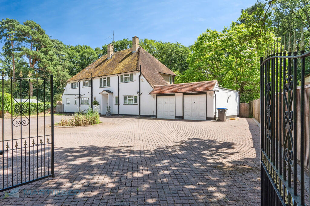 Main image of property: Old Woking Road, Woking