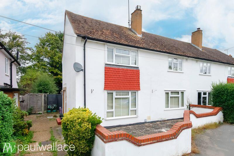 3 bedroom semidetached house for sale in Hyde Mead, Nazeing, EN9