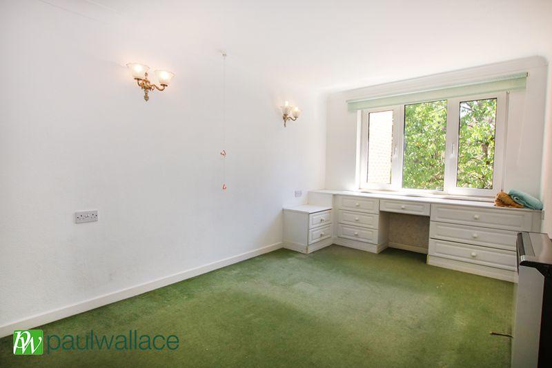 2 bedroom retirement property for sale in Edwards Court, Turners Hill, Cheshunt, EN8