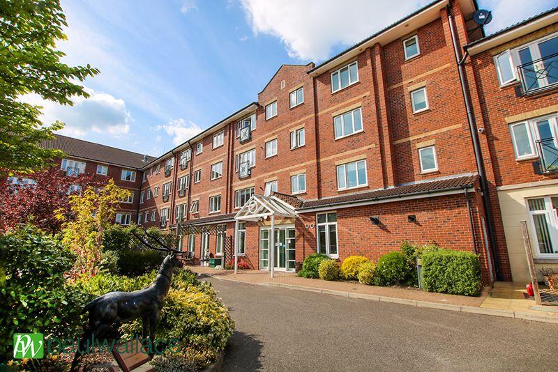 Main image of property: Turners Hill, Cheshunt