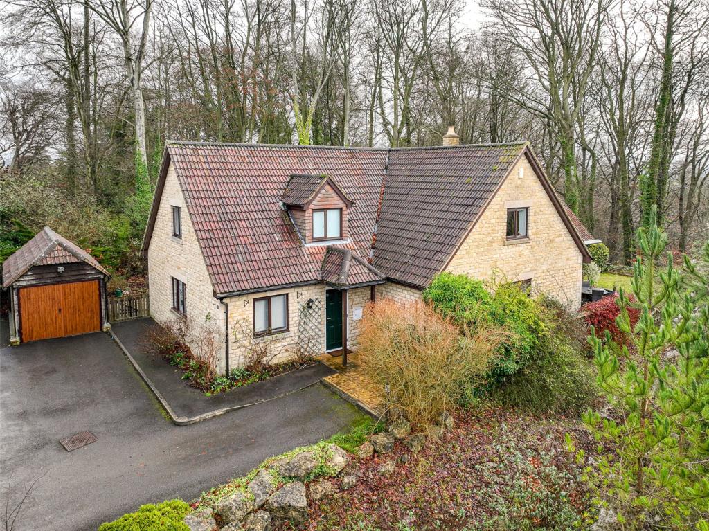 3 bedroom detached house for sale in Avon Heights, Avon Park, BA2