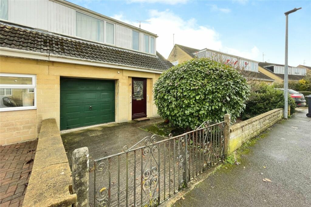 3 bedroom semidetached house for sale in Downs View, Bradford On Avon
