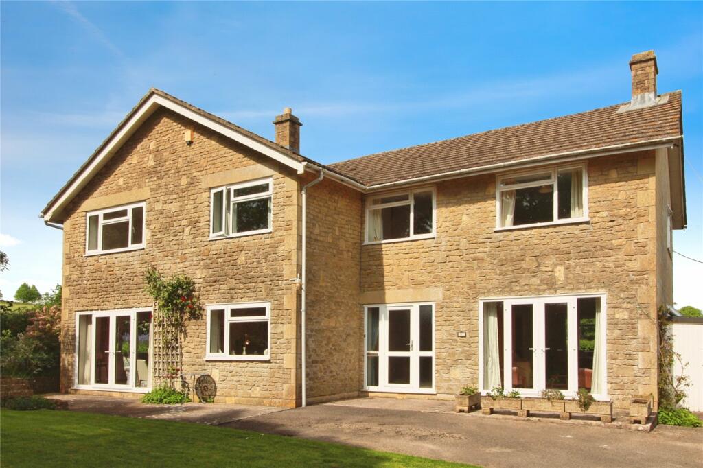 6 bedroom detached house for sale in The Street, Monkton Farleigh, BA15