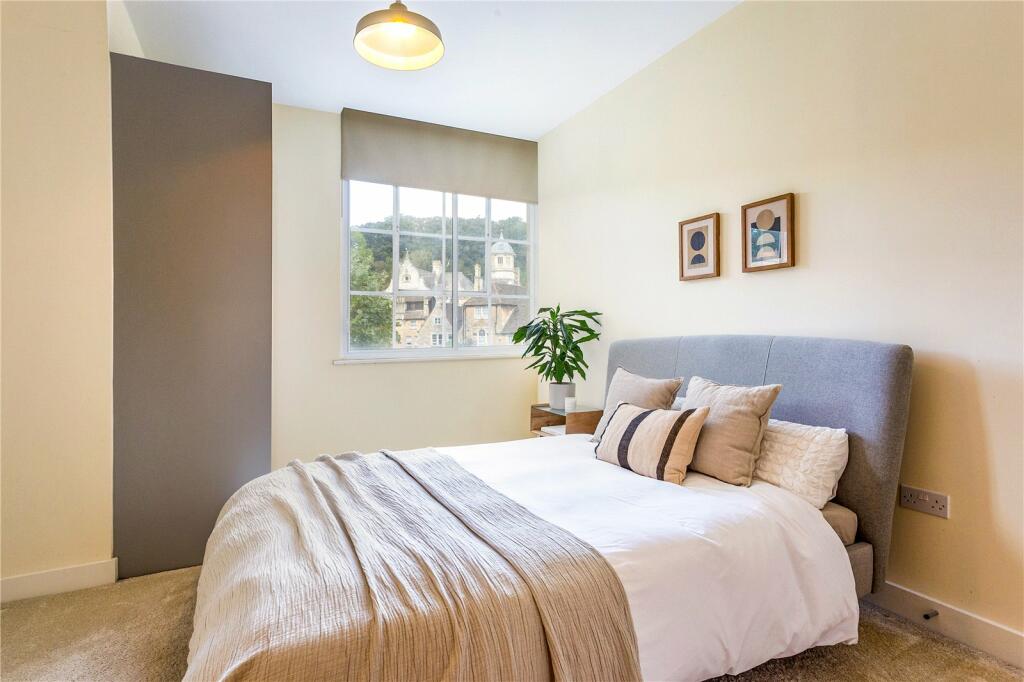 Additional property image - Silver Street, Bradford-On-Avon