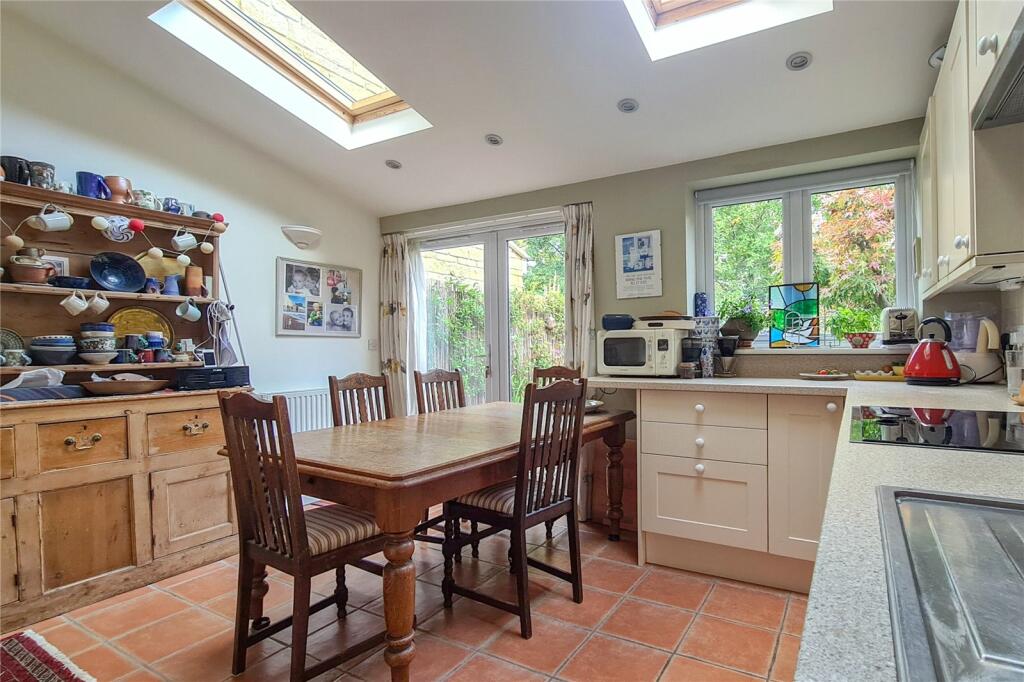 Additional property image - Baileys Barn, Bradford On Avon