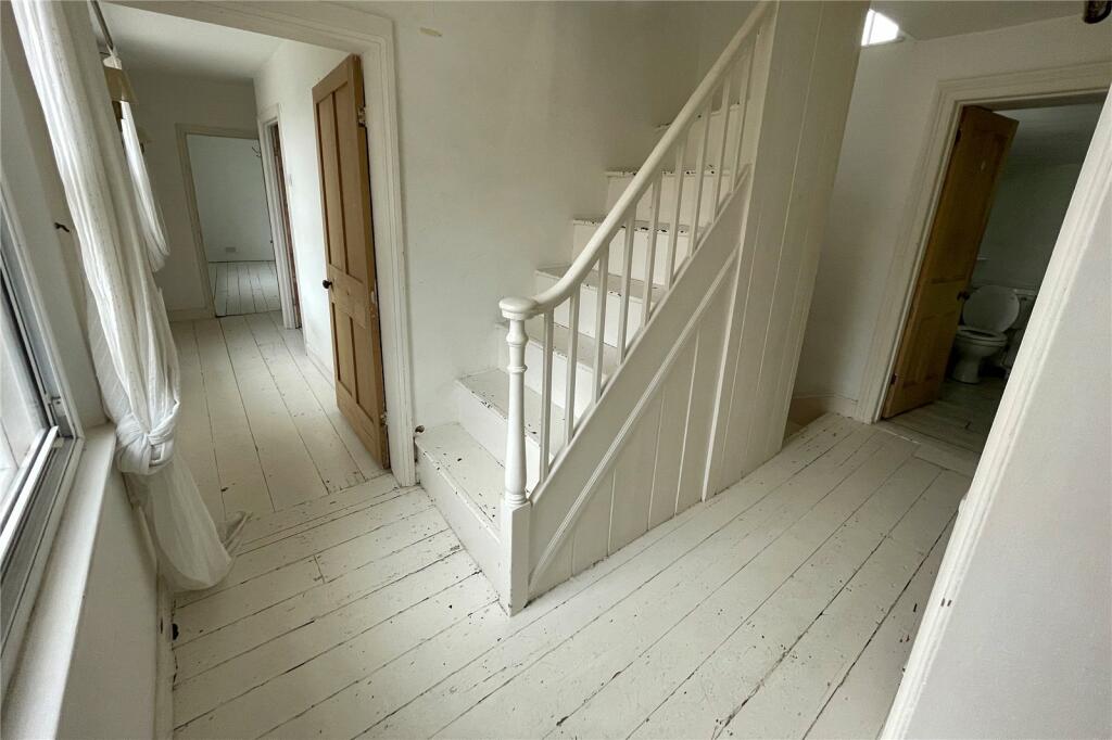 Additional property image - Sladesbrook, Bradford On Avon