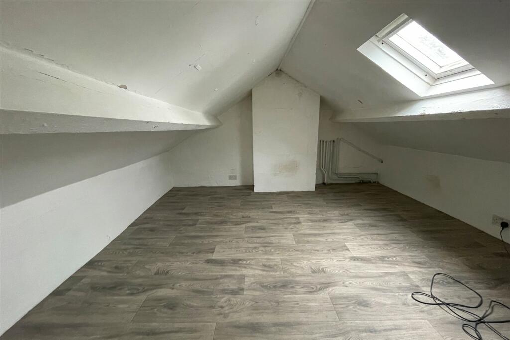 Additional property image - Sladesbrook, Bradford On Avon
