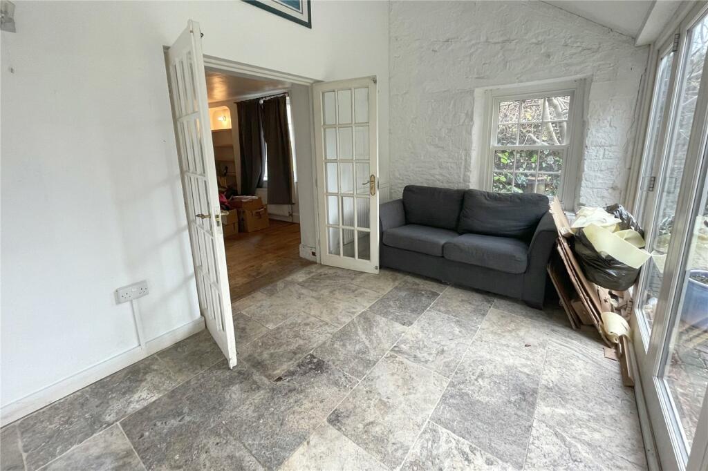 Additional property image - Sladesbrook, Bradford On Avon