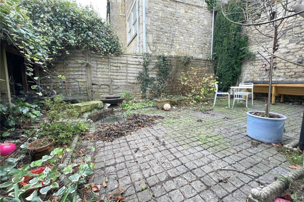 Additional property image - Sladesbrook, Bradford On Avon